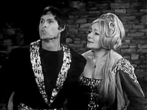 Vijftien jaar geleden: Jacqueline Van Quaille als Bianca&nbsp;Castafiore