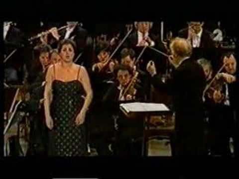 25 jaar geleden: Michaela Karadjian in de Elisabethwedstrijd