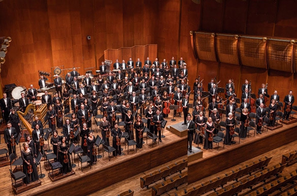 Vijftien jaar geleden: Antwerpse Filharmonie naar&nbsp;China