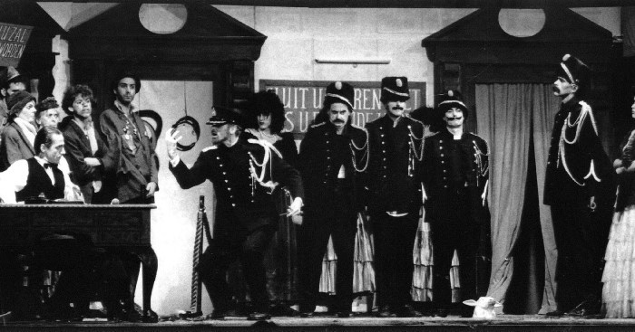 Veertig jaar geleden: “De Driestuiversopera” in&nbsp;Arena