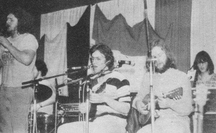 45 jaar geleden: de Veulpoepers in jeugdclub De&nbsp;Spikkel