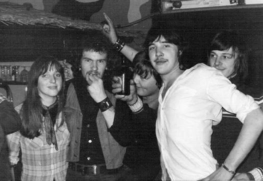 “Jonggehuwden hebben het&nbsp;moeilijk”