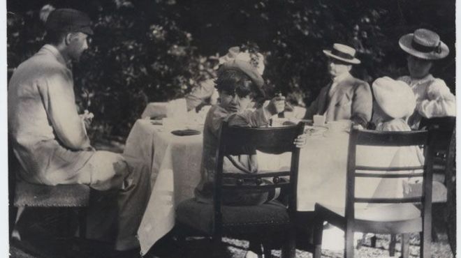 69 waar zit james barrie