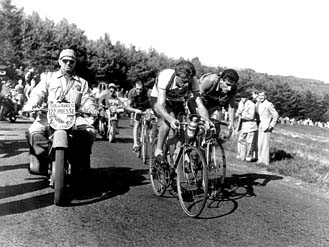 Zeventig jaar geleden: Jan Nolten tweede na Fausto Coppi op Puy de&nbsp;Dôme