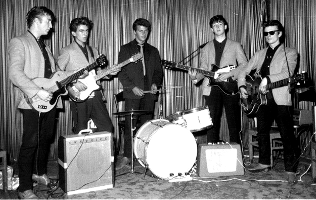 65 jaar geleden: The Silver Beatles veranderen hun naam in The&nbsp;Beatles