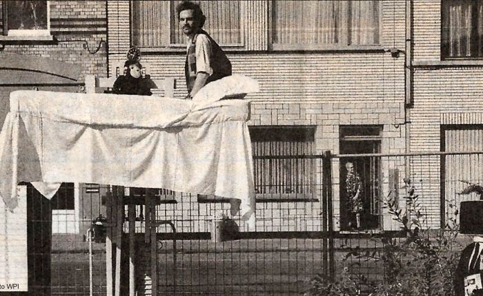 Dertig jaar geleden: “Vier hoog in de wolken”