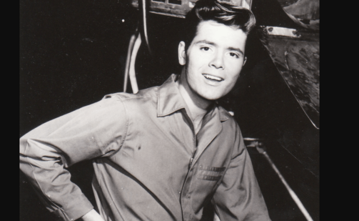 Cliff Richard wordt 85…