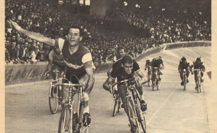 Brian Robinson (1930-2022)