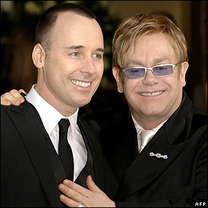 Vijftien jaar geleden: samenlevingscontract van Elton John met David&nbsp;Furnish
