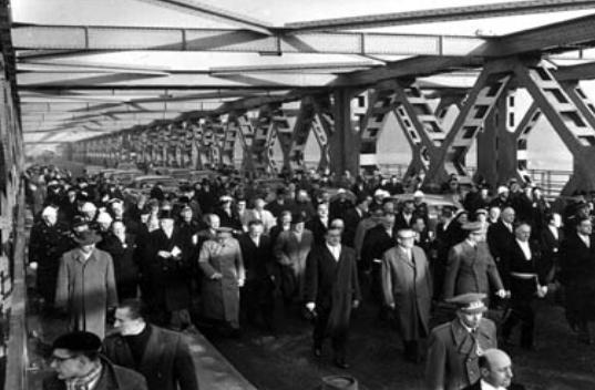 Zeventig jaar geleden: Scheldebrug Temse-Bornem in werking gesteld