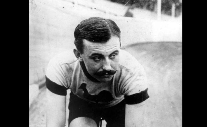 115 jaar geleden: Lucien Petit-Breton wint&nbsp;Parijs-Tours
