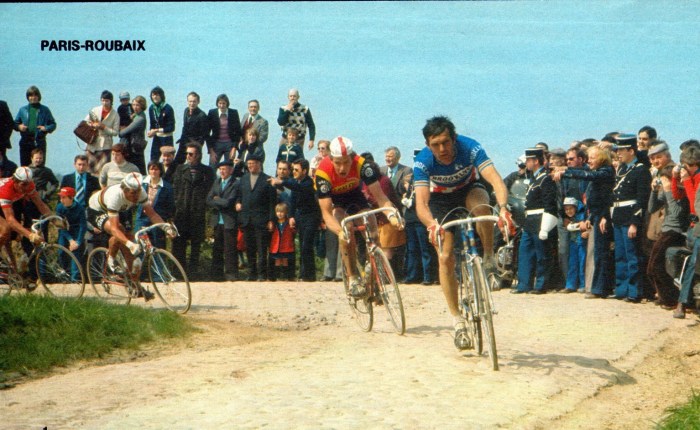 45 jaar geleden: Roger De Vlaeminck wint zijn vierde&nbsp;Parijs-Roubaix
