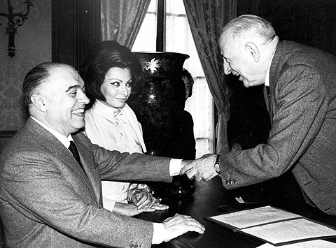 65 jaar geleden: huwelijk Sophia Loren met Carlo&nbsp;Ponti