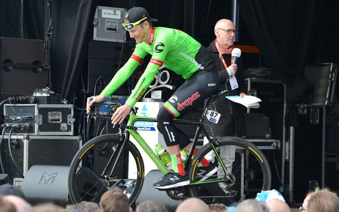 Dylan van Baarle wint&nbsp;Parijs-Roubaix