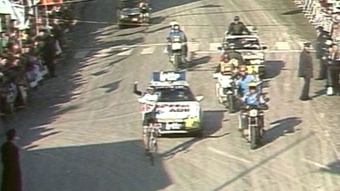 35 jaar geleden: Ronny Van Holen wint de Omloop Het&nbsp;Volk