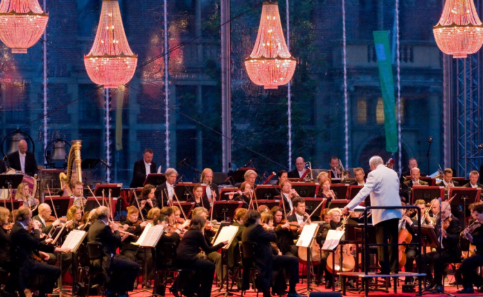Vijftien jaar geleden: het Residentie-Orkest gaat de mist&nbsp;in