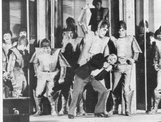 De robot wordt honderd jaar&nbsp;oud