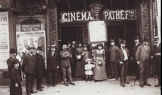 115 jaar geleden: opening van Cinéma Pathé in Parijs, de eerste bioscoop ter&nbsp;wereld