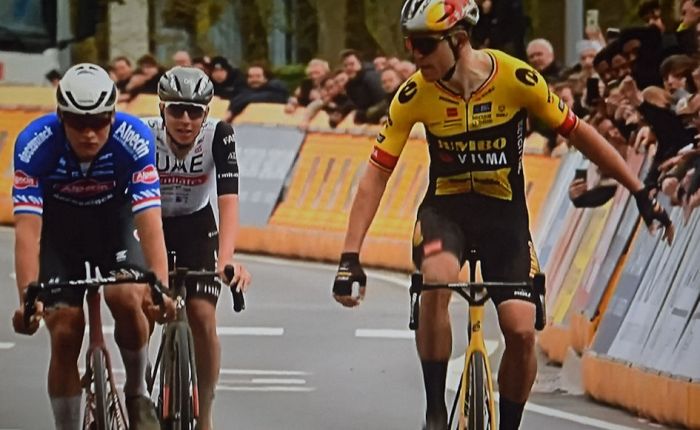 Wout Van Aert wint de&nbsp;E3-Prijs