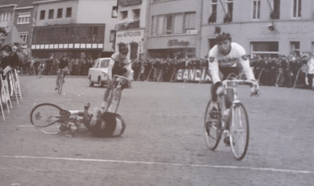 Zestig jaar geleden: Eddy Merckx&nbsp;gedeklasseerd