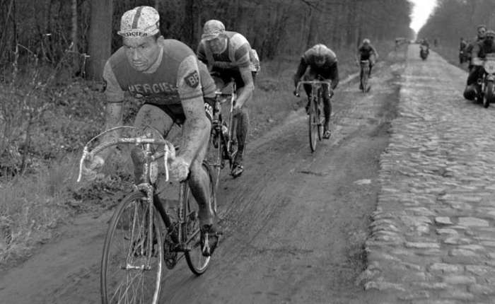Raymond Poulidor en&nbsp;Parijs-Roubaix