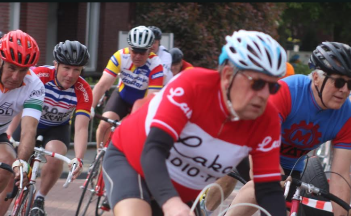 Theo’s Buitelingen (51): “Koersen” om des keizers&nbsp;baard