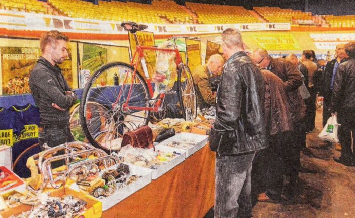 Tien jaar geleden: retrobeurs voor koersfietsen in ’t&nbsp;Kuipken