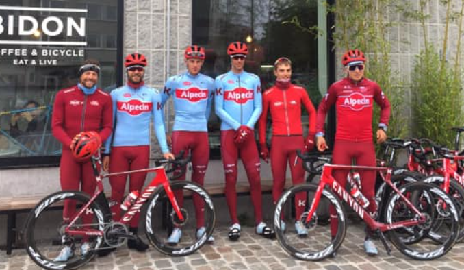 Vijf jaar geleden: ploeg Alpecin bij Bar Bidon