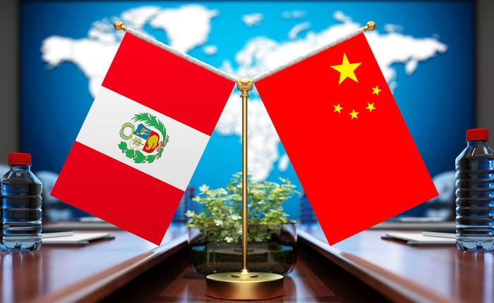 De peperbus van nonkel Miele (78): Peru en China op de Zuid-Amerikaanse Zijderoute