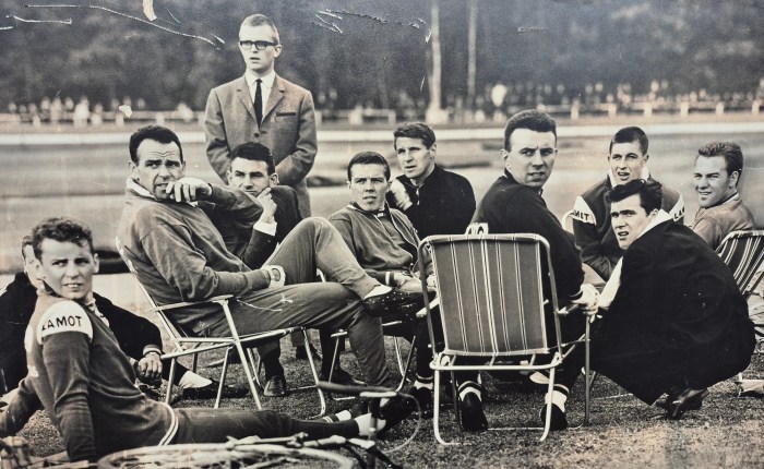 Theo’s Buitelingen (69): foto van een aantal iconische renners in Baarlo&nbsp;1965