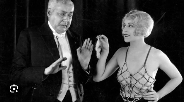 Honderd jaar geleden: “The pleasure garden”, eerste film van Hitchcock