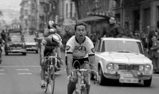 Zestig jaar geleden: Tom Simpson wint&nbsp;Milaan-Sanremo